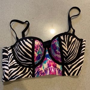 PINK Victoria’s Secret underwire bathng suit top M